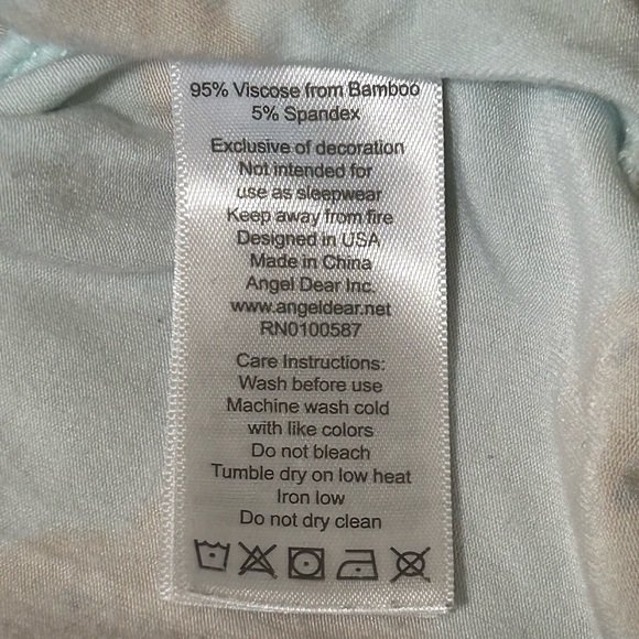 Set of 3 Angel Dear Bamboo Footie and 2 Gowns - Picture 16 of 16